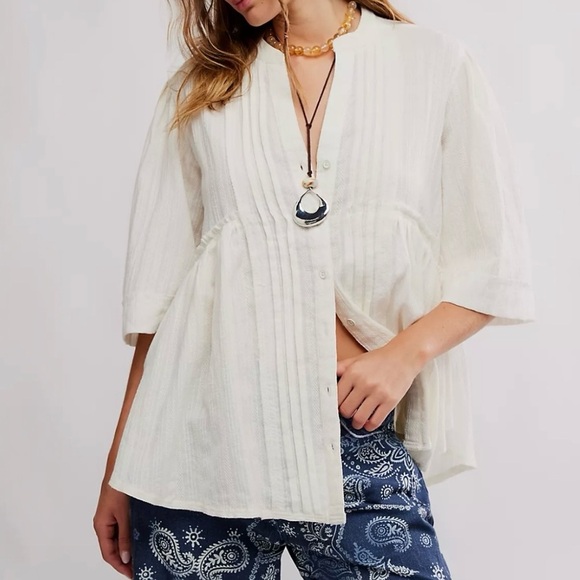 We The Free Tops - Free People We The Free  Willow Button Down Oversized Cotton XS Ivory NWT $148
